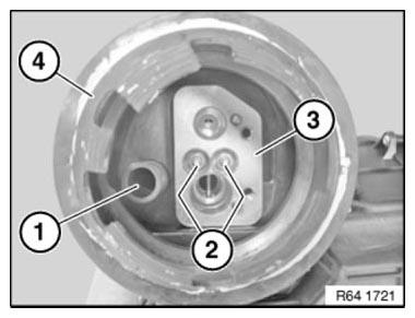 AC Housing Evaporator, Switching Elements